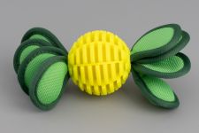 Игрушка Nunbell Мяч с лепестками с двух сторон 16х6.4см для собак 94г