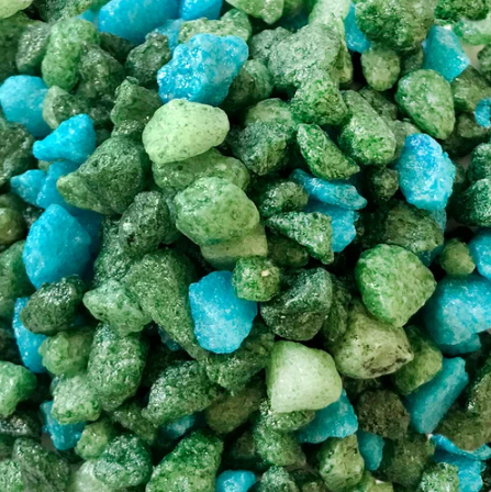 Грунт ZooOne природный (крашеный) 'Лиственница' (5-10 мм), 1 кг для аквариума